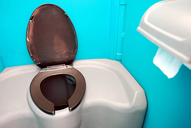 Best Temporary restroom rental  in Ankeny, IA